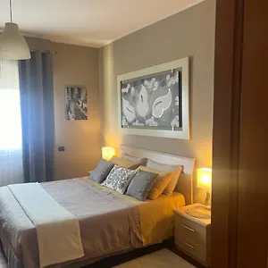 Charme & Relax - Fiera Di Roma - Fiumicino Airport Appartamento
